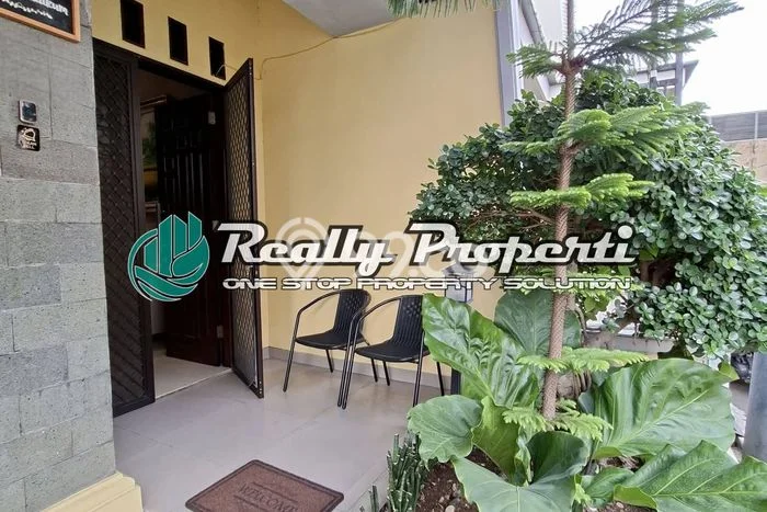 For Sale! Premium House LT 92m2 Desain Modern di Jatiwaringin For Sale! Premium House LT 92m2 Desain Modern di Jatiwaringin