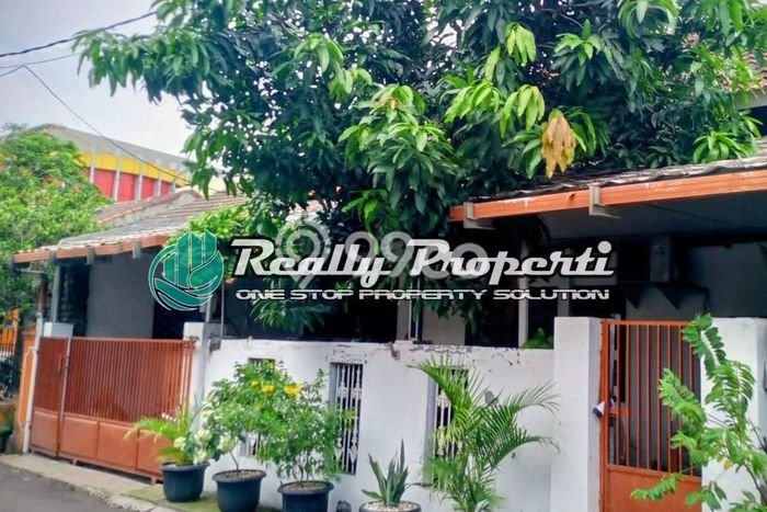 Rumah Luas Asri 4 KT Siap Pakai di Pekayon Bekasi Rumah Luas Asri 4 KT Siap Pakai di Pekayon Bekasi