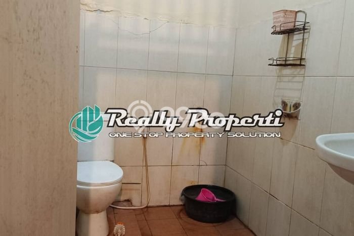 Dijual Hunian Rumah Terawat 4 Kamar di Jati Cempaka, Bekasi Dijual Hunian Rumah Terawat 4 Kamar di Jati Cempaka, Bekasi