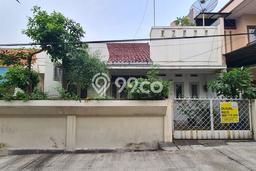 Jual Cepat Hunian Elegan Klasik di Jakarta Barat Jual Cepat Hunian Elegan Klasik di Jakarta Barat