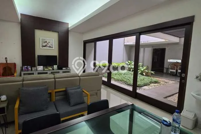For Sale Rumah Mewah Exclusive di Kelapa Gading, Jakarta Utara For Sale Rumah Mewah Exclusive di Kelapa Gading, Jakarta Utara