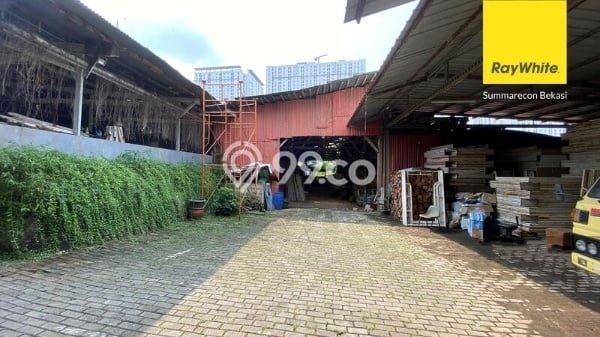 Tanah Dijual Lokasi Jatinegara, Jakarta Timur dengan Luas Tanah 1335m2 dan Status - Tanah Dijual Lokasi Jatinegara, Jakarta Timur dengan Luas Tanah 1335m2 dan Status -