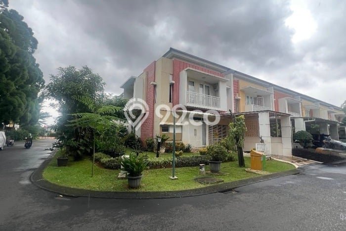 Rumah Luxury Modern Tanpa Renovasi di Summarecon Bekasi Bekasi Rumah Luxury Modern Tanpa Renovasi di Summarecon Bekasi Bekasi