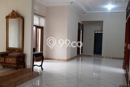 Hunian Mewah LB 275m2 Siap Pakai Desain Elegan di Kemang, Jakarta Selatan Hunian Mewah LB 275m2 Siap Pakai Desain Elegan di Kemang, Jakarta Selatan