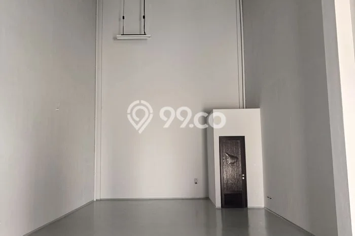 Unit Gudang Disewakan di Pantai Indah Kapuk 2 di Area Ramai & Strategis Unit Gudang Disewakan di Pantai Indah Kapuk 2 di Area Ramai & Strategis