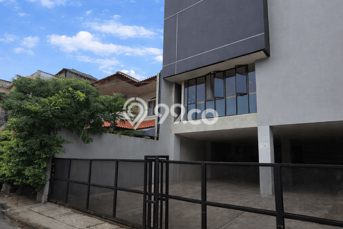 Cocok Untuk Investasi! For Sale Kost di Kemanggisan 71 Kamar Cocok Untuk Investasi! For Sale Kost di Kemanggisan 71 Kamar