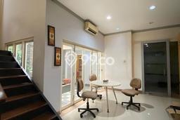 Kantor Usaha Dijual di Cinere Depok LT 181m2 & LB 400m2 Kantor Usaha Dijual di Cinere Depok LT 181m2 & LB 400m2