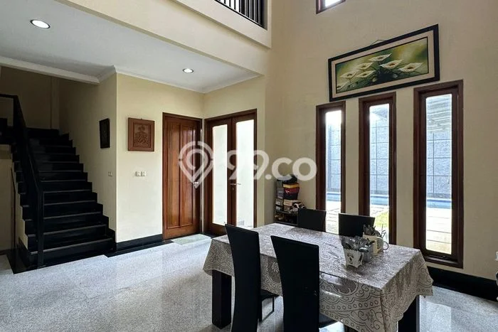 Rumah Mewah LB 268m2 Siap Pakai Desain Elegan di Cipete, Jakarta Selatan Rumah Mewah LB 268m2 Siap Pakai Desain Elegan di Cipete, Jakarta Selatan