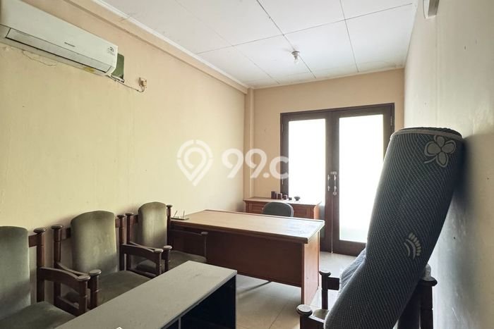 Dijual Ruko Area Komersial Kawasan Lebak Bulus, Luas 256m², Jalan Utama Dijual Ruko Area Komersial Kawasan Lebak Bulus, Luas 256m², Jalan Utama