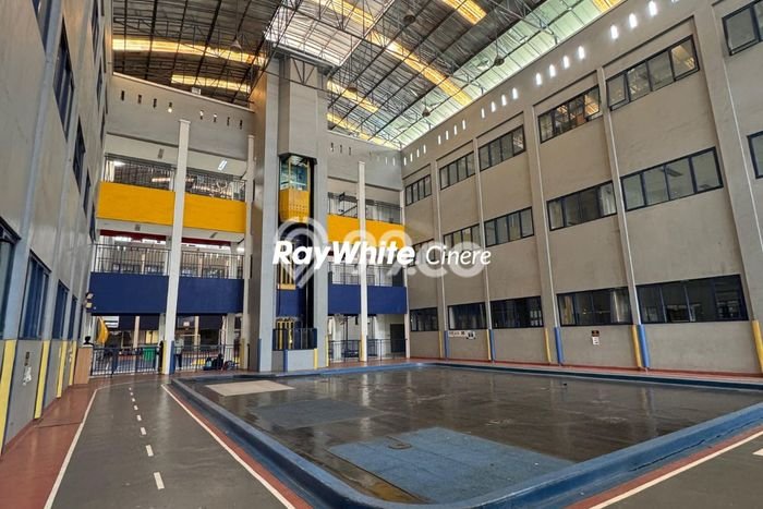 Kantor Dijual di Cilandak Jakarta Selatan dengan Luas Bangunan 7498m2 Kantor Dijual di Cilandak Jakarta Selatan dengan Luas Bangunan 7498m2