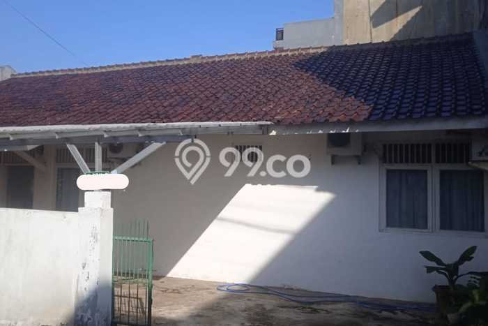 Rumah Elit Modern Tanpa Renovasi di Ampera Jakarta Selatan Rumah Elit Modern Tanpa Renovasi di Ampera Jakarta Selatan