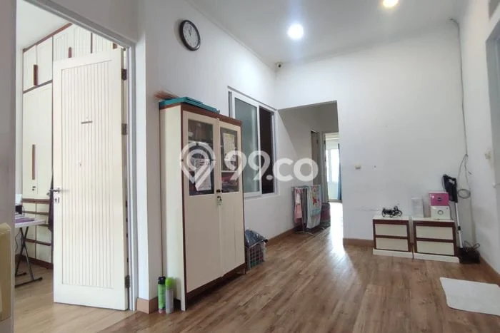 Hot Offer Hunian Mewah Ideal dan Luas di Pamulang, Tangerang Selatan Hot Offer Hunian Mewah Ideal dan Luas di Pamulang, Tangerang Selatan