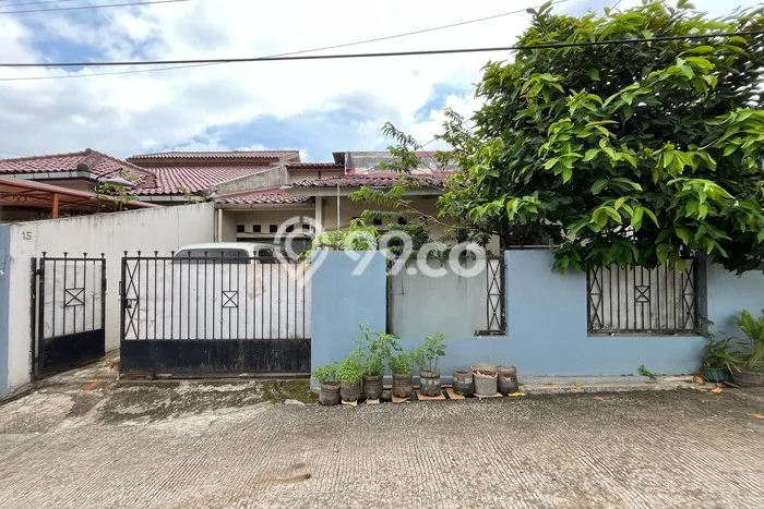 Rumah Modern Cantik 3 KT Bisa Langsung Pindah di Ciputat Rumah Modern Cantik 3 KT Bisa Langsung Pindah di Ciputat