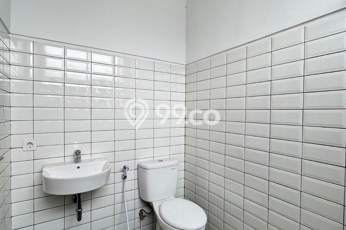 Dijual Rumah 3 Kamar Lokasi Ideal Nyaman dan Strategis di Cinere Dijual Rumah 3 Kamar Lokasi Ideal Nyaman dan Strategis di Cinere
