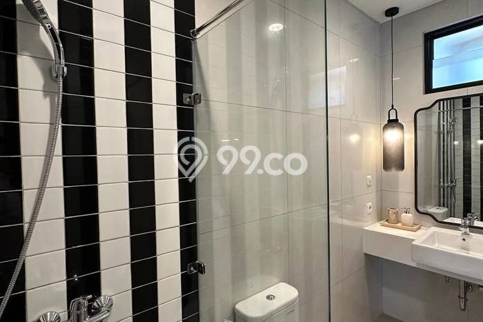 Rumah Modern 3 KT di Alam Sutera Tangerang Unfurnished Rumah Modern 3 KT di Alam Sutera Tangerang Unfurnished