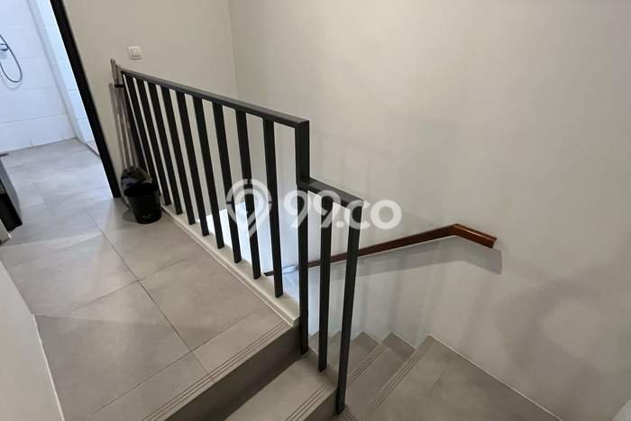 Dijual Rumah Strategis Bagus Punya 3 KT di Serpong Utara Tangerang Selatan SHM Dijual Rumah Strategis Bagus Punya 3 KT di Serpong Utara Tangerang Selatan SHM