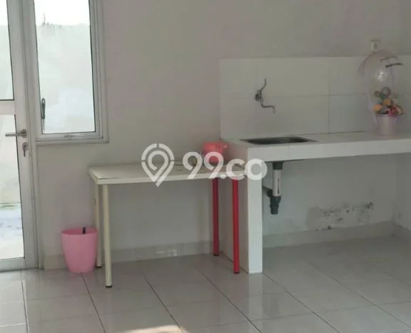 Jual Rumah Minimalis Bagus Punya 3 KT di Serpong Tangerang Selatan SHM Jual Rumah Minimalis Bagus Punya 3 KT di Serpong Tangerang Selatan SHM