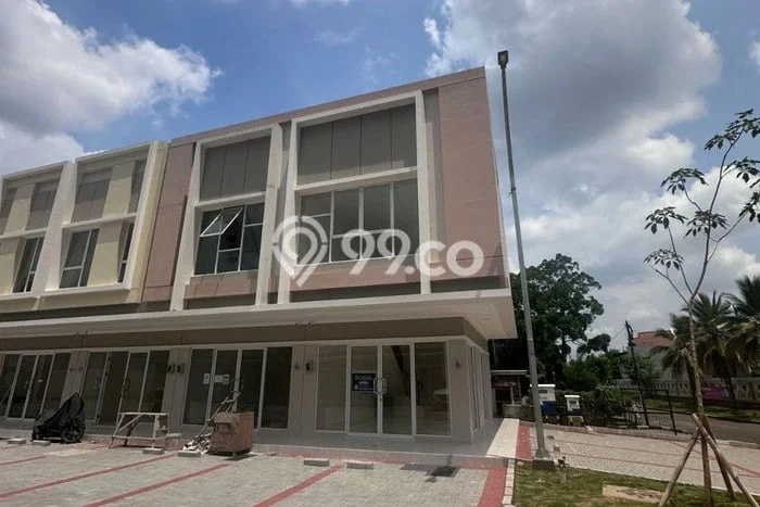 Ruko Disewa di Kelapa Dua, Tangerang, LT 50m2 / LB 100m2 Ruko Disewa di Kelapa Dua, Tangerang, LT 50m2 / LB 100m2