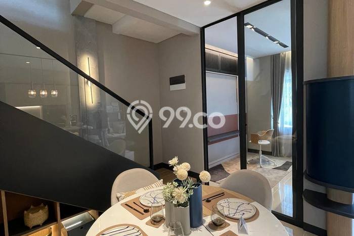 For Sale Rumah 4 Kamar Lokasi Ideal Bagus dan Strategis di Tangerang For Sale Rumah 4 Kamar Lokasi Ideal Bagus dan Strategis di Tangerang