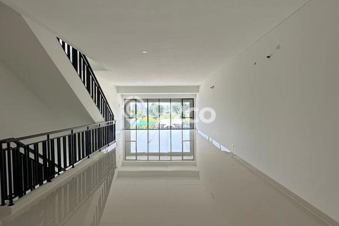Kantor Dijual di Prime Area Tangerang Luas 324m2 Kantor Dijual di Prime Area Tangerang Luas 324m2