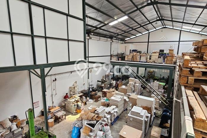 Gudang Dijual di Prime Area Jakarta Utara Luas 1000m2 Gudang Dijual di Prime Area Jakarta Utara Luas 1000m2