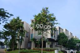 Dijual Rumah Mewah Megah Dengan View Eksklusif di Gading Serpong, Tangerang Dijual Rumah Mewah Megah Dengan View Eksklusif di Gading Serpong, Tangerang