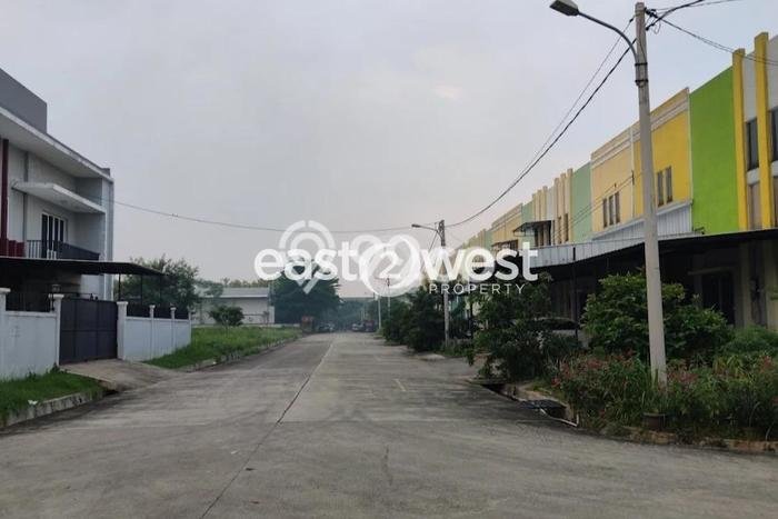 Unit Gudang Dijual di Gunung Sindur Bogor Luas Tanah 300m2, Luas Bangunan 252m2 Unit Gudang Dijual di Gunung Sindur Bogor Luas Tanah 300m2, Luas Bangunan 252m2