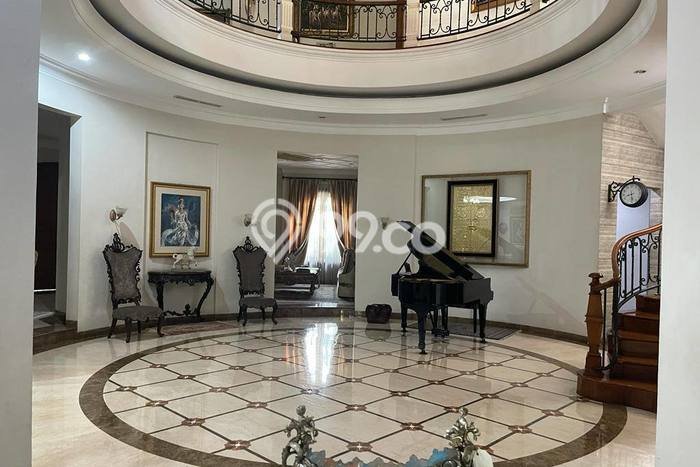 For Sale! Luxury House LT 1091m2 Desain Modern di Pondok Indah For Sale! Luxury House LT 1091m2 Desain Modern di Pondok Indah