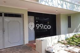 Rumah Luas Asri 4 KT Siap Huni di Surabaya Kota Surabaya Rumah Luas Asri 4 KT Siap Huni di Surabaya Kota Surabaya