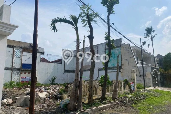 Lahan Dijual Lokasi Strategis di Surabaya dengan Luas 384m2 Lahan Dijual Lokasi Strategis di Surabaya dengan Luas 384m2