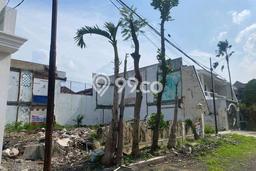 Lahan Dijual Lokasi Strategis di Surabaya dengan Luas 384m2 Lahan Dijual Lokasi Strategis di Surabaya dengan Luas 384m2