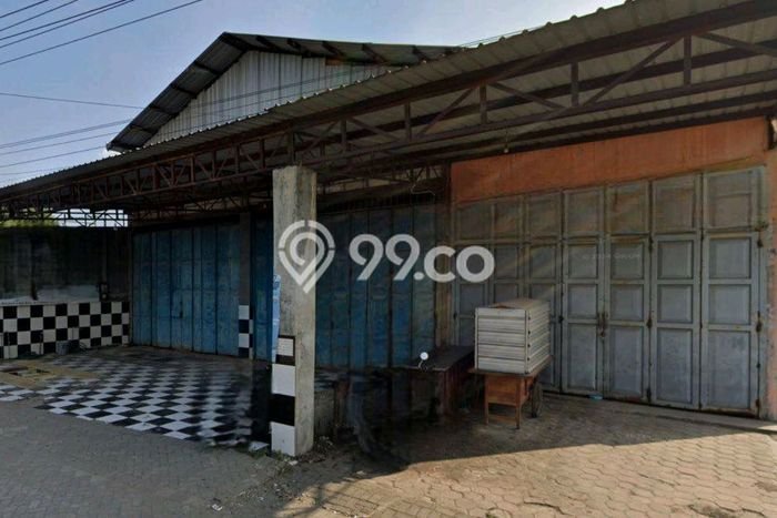 Gudang Komersial Dijual di Driyorejo Gresik LT 1735m2 & LB 1735m2 Gudang Komersial Dijual di Driyorejo Gresik LT 1735m2 & LB 1735m2