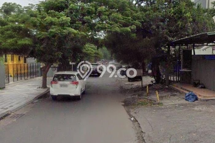 Unit Ruko Dijual di Surabaya LT 96m2 & LB 150m2 Unit Ruko Dijual di Surabaya LT 96m2 & LB 150m2