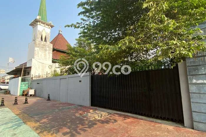 Dijual Tanah di Jakarta Barat, Luas 304m2 SHM Dijual Tanah di Jakarta Barat, Luas 304m2 SHM