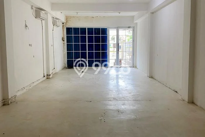 Disewakan Ruko di Pusat Kota Jakarta Barat Ramai Strategis Disewakan Ruko di Pusat Kota Jakarta Barat Ramai Strategis