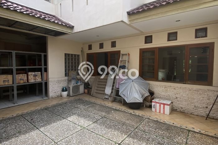 Jual Rumah Mewah Elegan Dengan View Cantik di Mutiara Kedoya, Jakarta Barat Jual Rumah Mewah Elegan Dengan View Cantik di Mutiara Kedoya, Jakarta Barat