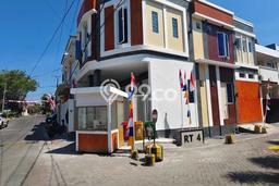 For Sale Rumah Elit Exclusive di Rungkut, Surabaya For Sale Rumah Elit Exclusive di Rungkut, Surabaya