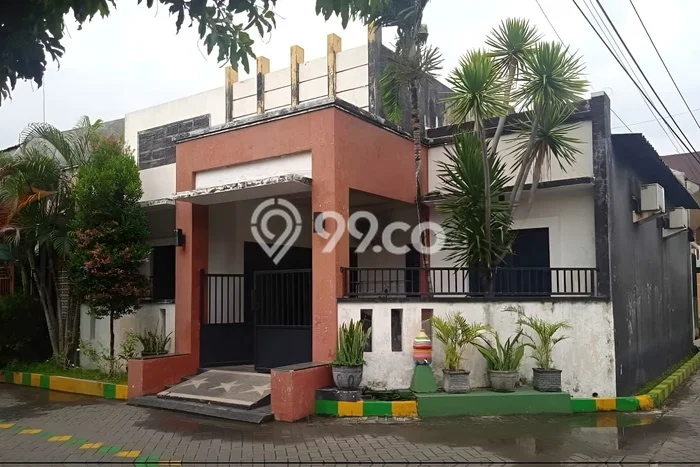 Rumah Modern Cantik 3 KT Siap Huni di Wiyung Rumah Modern Cantik 3 KT Siap Huni di Wiyung
