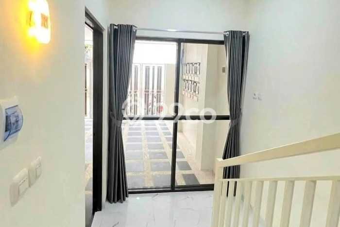 Unit Kost Dijual di Lowokwaru dengan 13 Kamar Tidur & Luas Bangunan 290m2 Unit Kost Dijual di Lowokwaru dengan 13 Kamar Tidur & Luas Bangunan 290m2