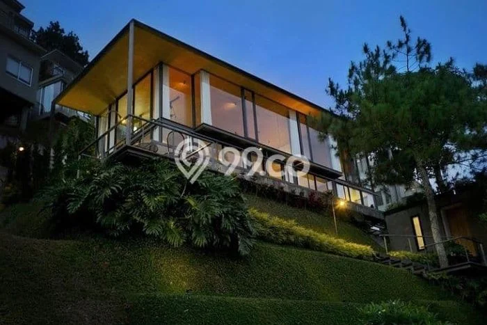 For Sale Rumah Elit Exclusive di Dago, Bandung For Sale Rumah Elit Exclusive di Dago, Bandung