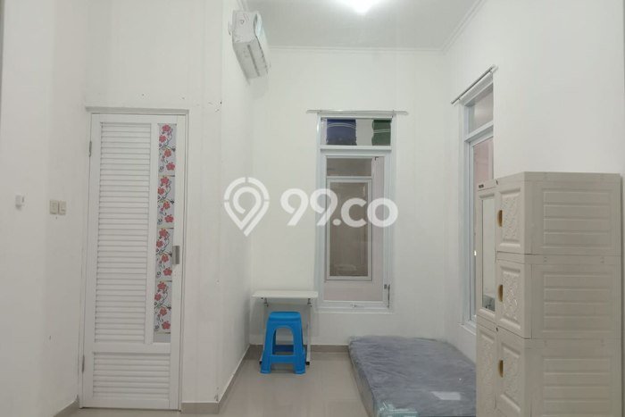 Unit Kost Dijual di Jatinangor dengan 73 Kamar Tidur & Luas Bangunan 1000m2 Unit Kost Dijual di Jatinangor dengan 73 Kamar Tidur & Luas Bangunan 1000m2