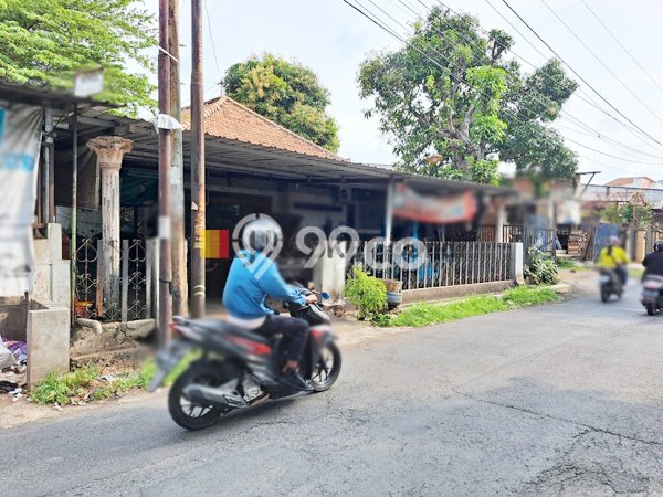 Rumah Strategis Minimalis Lb 200m2 di Semarang Barat, Semarang Rumah Strategis Minimalis Lb 200m2 di Semarang Barat, Semarang