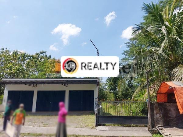 FOR SALE! Ruko di Mojosongo Boyolali, LT 1656m2, LB 84m2 FOR SALE! Ruko di Mojosongo Boyolali, LT 1656m2, LB 84m2