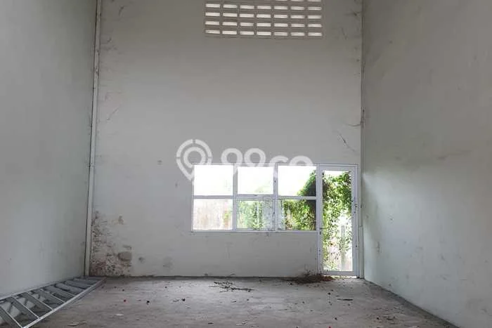 Unit Gudang Disewakan di Cikupa Citra Raya di Area Ramai & Strategis Unit Gudang Disewakan di Cikupa Citra Raya di Area Ramai & Strategis