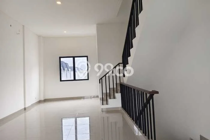 Unit Ruko Disewakan di Bintaro di Area Ramai & Strategis Unit Ruko Disewakan di Bintaro di Area Ramai & Strategis