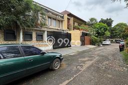Rumah Elit Modern Tanpa Renovasi di Bintaro Tangerang Selatan Rumah Elit Modern Tanpa Renovasi di Bintaro Tangerang Selatan