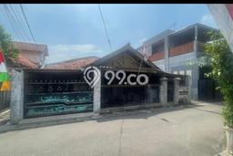Rumah Strategis Modern Lb 150m2 di Ciputat, Tangerang Selatan Rumah Strategis Modern Lb 150m2 di Ciputat, Tangerang Selatan