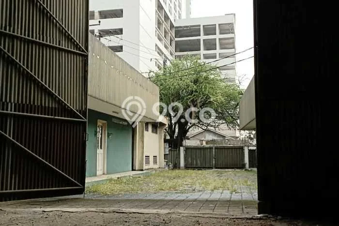Gudang Disewakan di Area Ramai Pinang, Tangerang Gudang Disewakan di Area Ramai Pinang, Tangerang