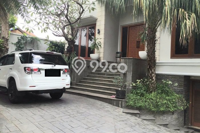 Hot Offer Hunian Mewah Ideal dan Luas di Menteng, Jakarta Pusat Hot Offer Hunian Mewah Ideal dan Luas di Menteng, Jakarta Pusat