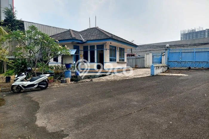 Tanah Dijual Lokasi Jati Uwung, Tangerang dengan Luas Tanah 37355m2 dan Status - Tanah Dijual Lokasi Jati Uwung, Tangerang dengan Luas Tanah 37355m2 dan Status -